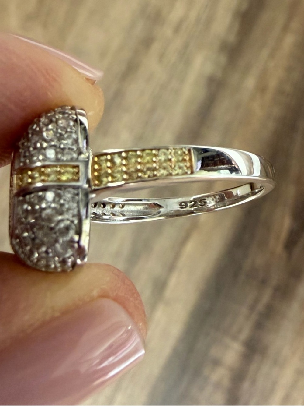 Sterling Silver Yellow Sapphire and White Zircon Pavé Ring Size 8 NEW - Picture 3 of 6
